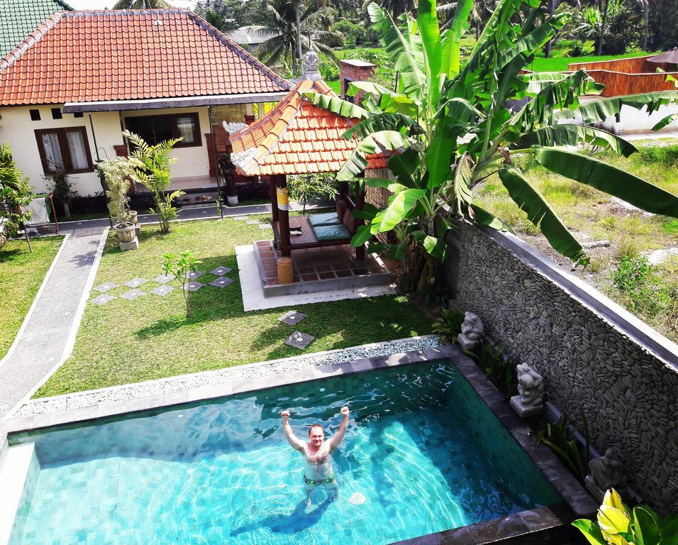 Umah Dangin Guest House Ubud Exteriör bild