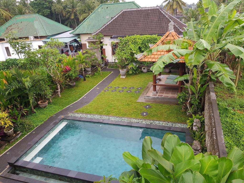 Umah Dangin Guest House Ubud Exteriör bild