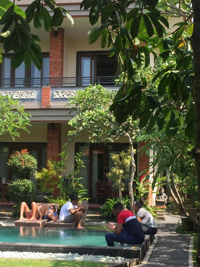 Umah Dangin Guest House Ubud Exteriör bild